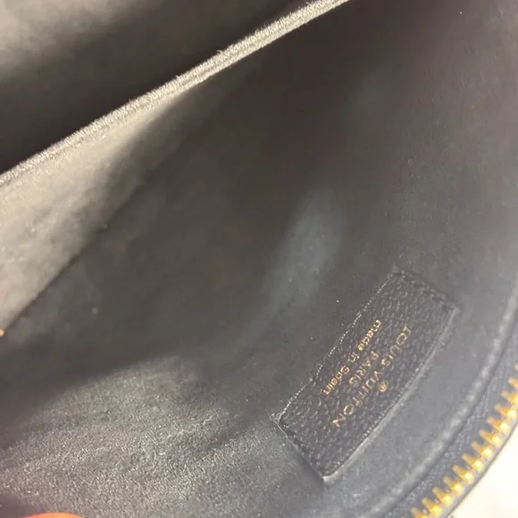 Louis Vuitton Bicolor Petite Palais Sold - Picture 6 of 16